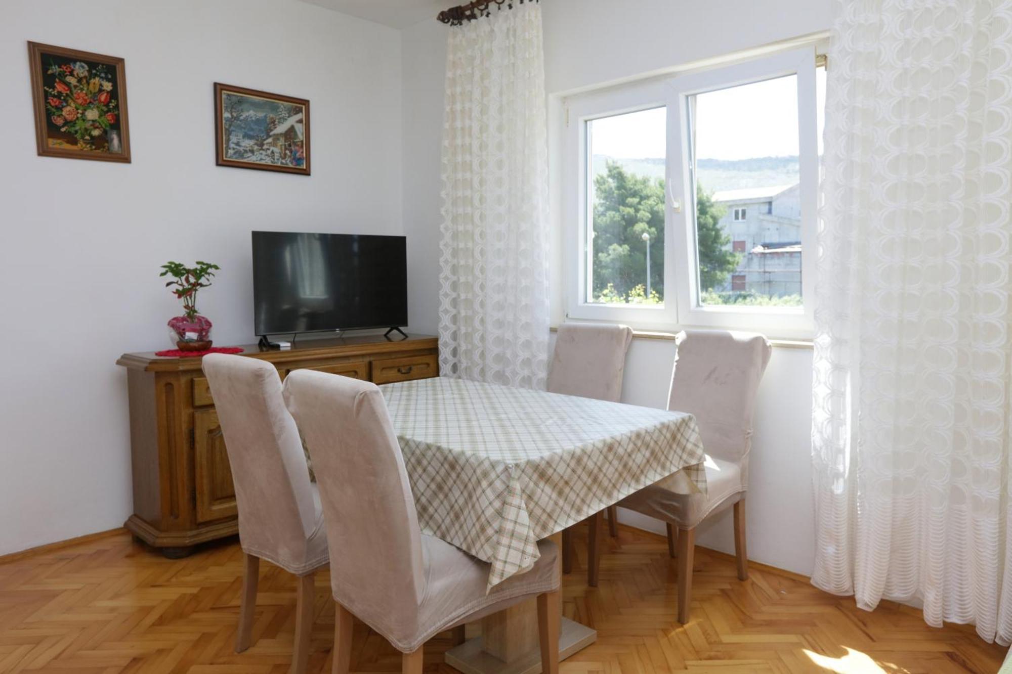 Apartments By The Sea Grebastica, Sibenik - 4881 Baselovici الغرفة الصورة